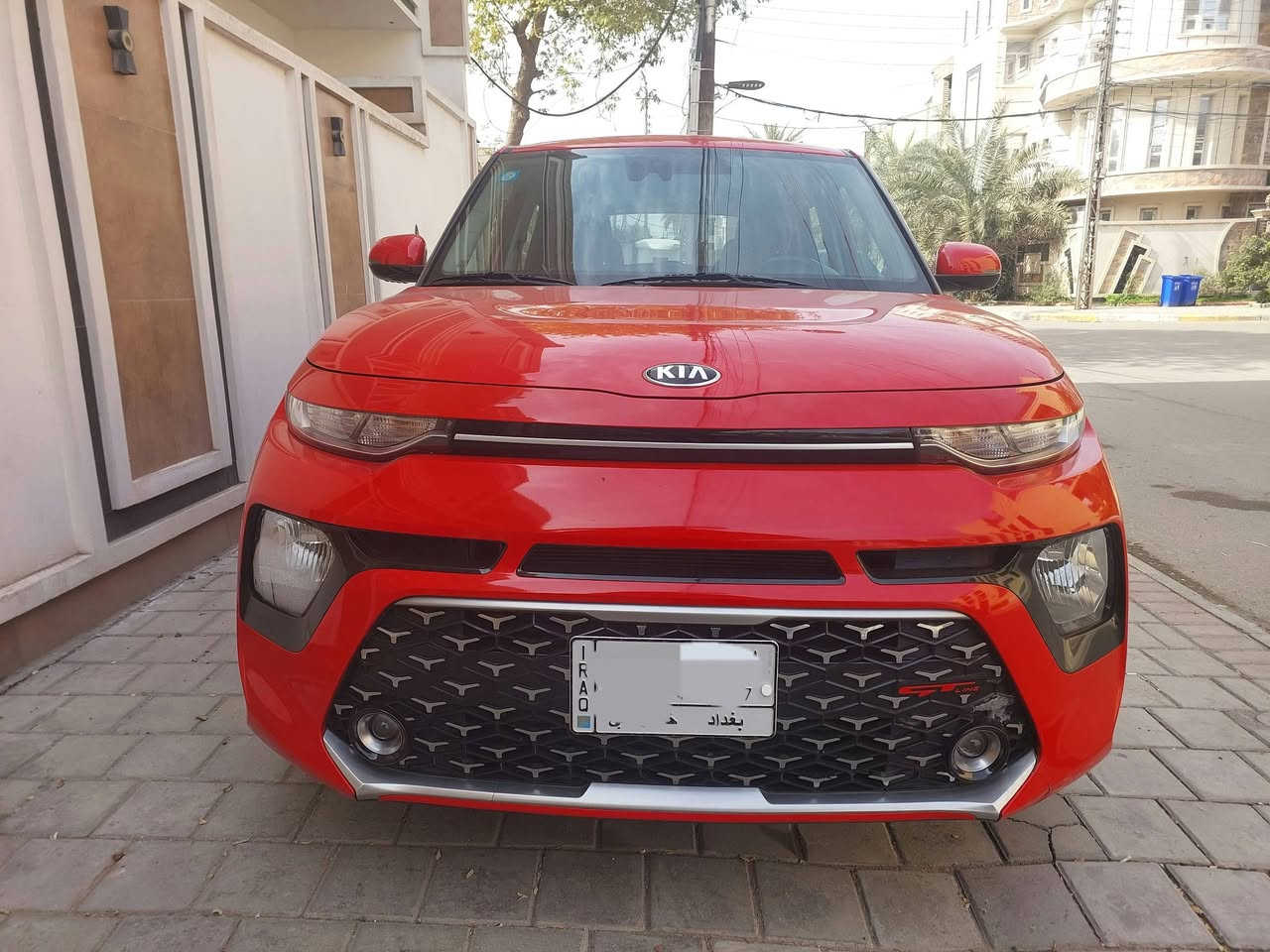 السلام عليكم ورحمة الله وبركاته
كيا  صول موديل 2020 أمريكي بدون آيرباگ 
المحرك والگير مكفولات 
الصبغ فقط الدعامية الخلفية واسفل الصندوق ( حادث أمريكا ) 
فئة Gt line
شاشة كبيرة أندرويد أوتو وابل كاربلي
كاميرا دواره
تحكم ستيرن جهتين
نظامين قيادة
اطفاء ذاتي عند الوقوف
تحذير تصادم
المحافظة على المسار 
المقاعد جلد
عداد المسافة المقطوعة 77100 كيلومتر قابل للزيادة
السعر المطلوب 14900 قابل للتفاوض
السنوية بإسمنا والتحويل ثاني يوم 
مكان السيارة في بغداد / الكرادة
للتواصل ***********
