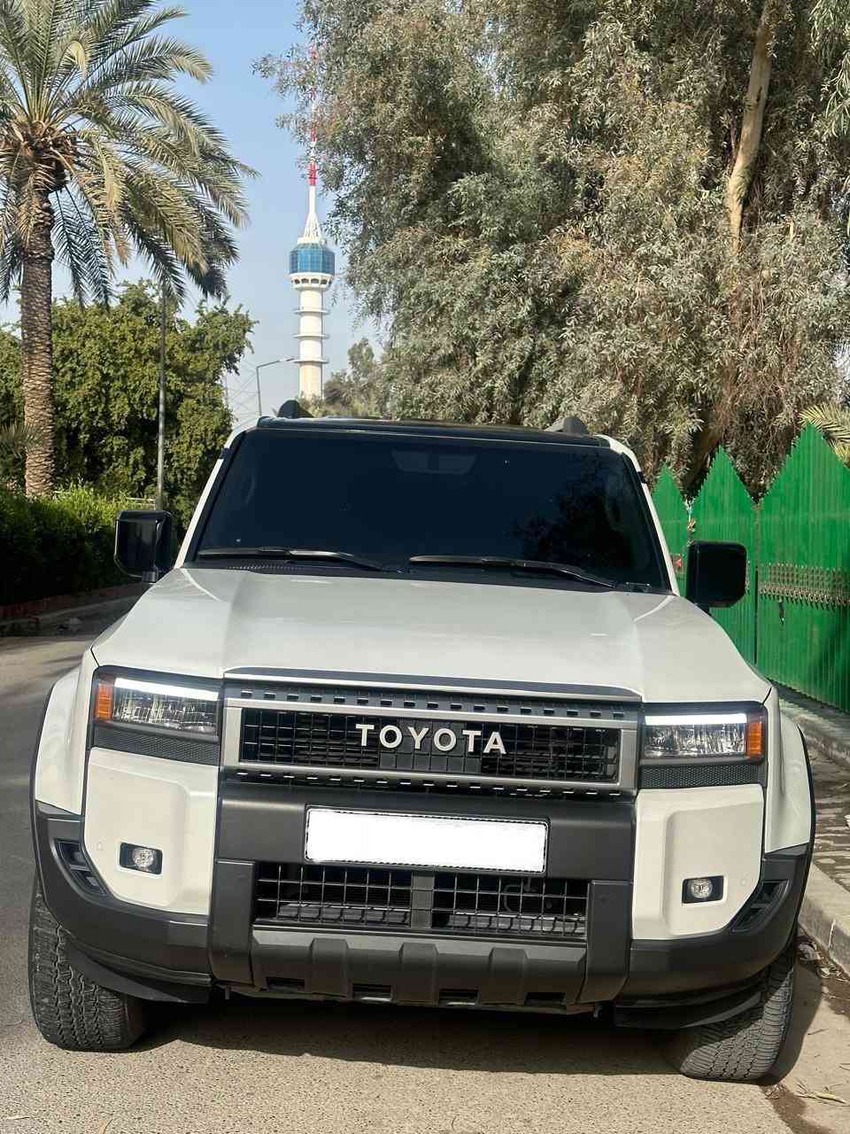 السلام وعليكم
للبيع برادو R1
موديل ٢٠٢٤
وكاله SAS
ماشيه ٣٢ الف كيلو 
رادار امامي
رادار خلفي
حساسات اماميه خلفيه
كامره خلفيه
داخل مخمل اوف وايت
السياره بعدها بالضمان
السياره جديده جداً
مكفوله كفاله عامه بدون شخط
محرك ٢٤٠٠ تيربو
رقم بغداد 
مكان السياره بغداد المنصور
السعر ٤٥٠٠٠ $
***********
