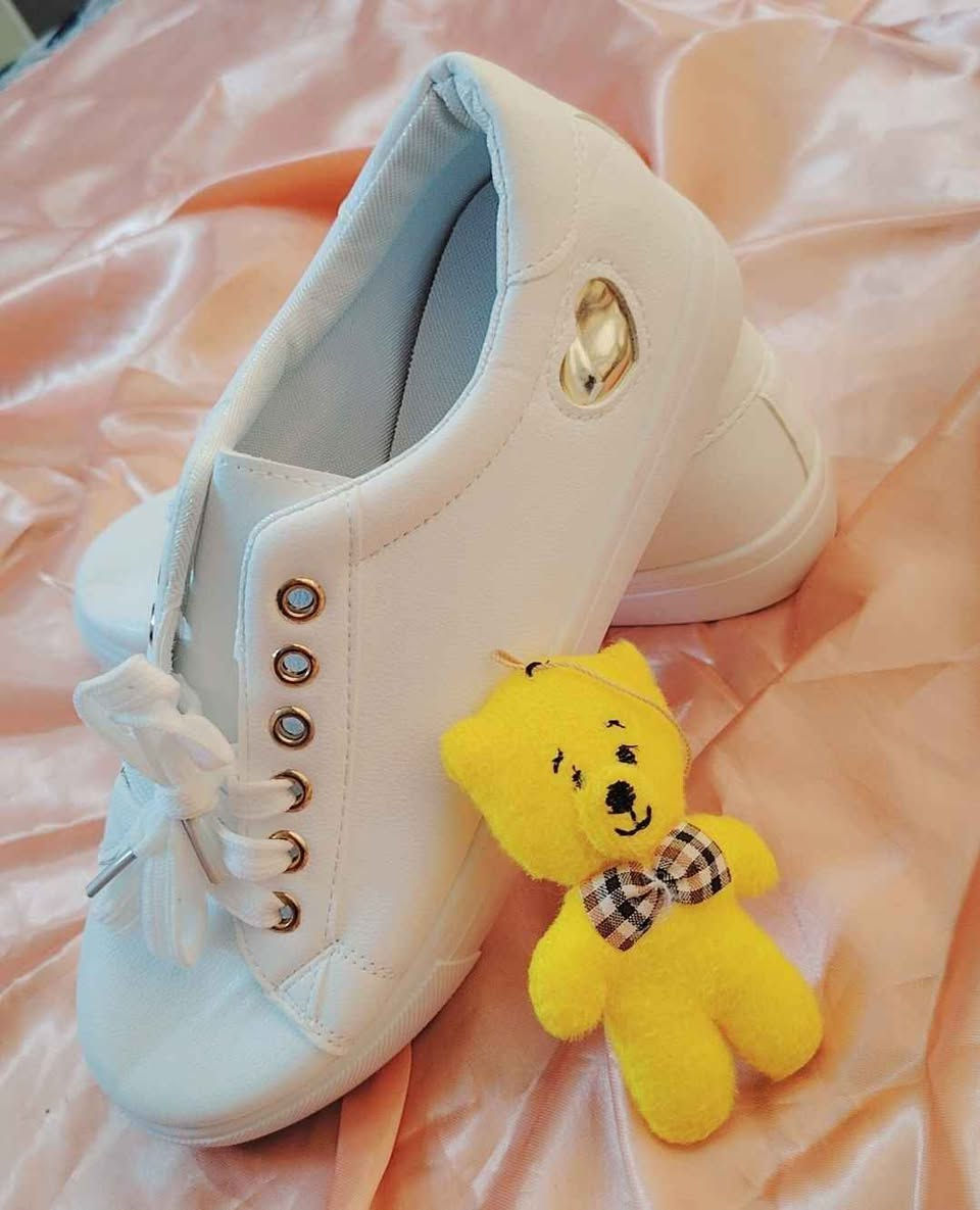 بنات لحكو عالكميه احذيه رياضي تجنن تنباع ب١٥ و١٧ اني ابيع فقط ب٨ الااااف متوفر توصيل واكو بعد مامصورتهن Singapore


**إذا كنت صاحب هذا الإعلان وتريد حذفه لأي سبب، رجاءا أرسل رسالة إلى الدعم الفني**