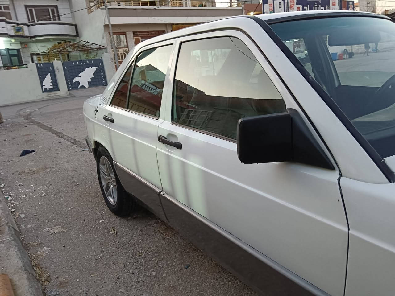 مارسدس 190
موديل 90
سنويه 2030
مكينه 3000 vvT
قطع تين صبغ طخه بلصندوك خفيفه
سلايت ايبيس
سعر 44 
اتريد وكاله تحويل 
***********
