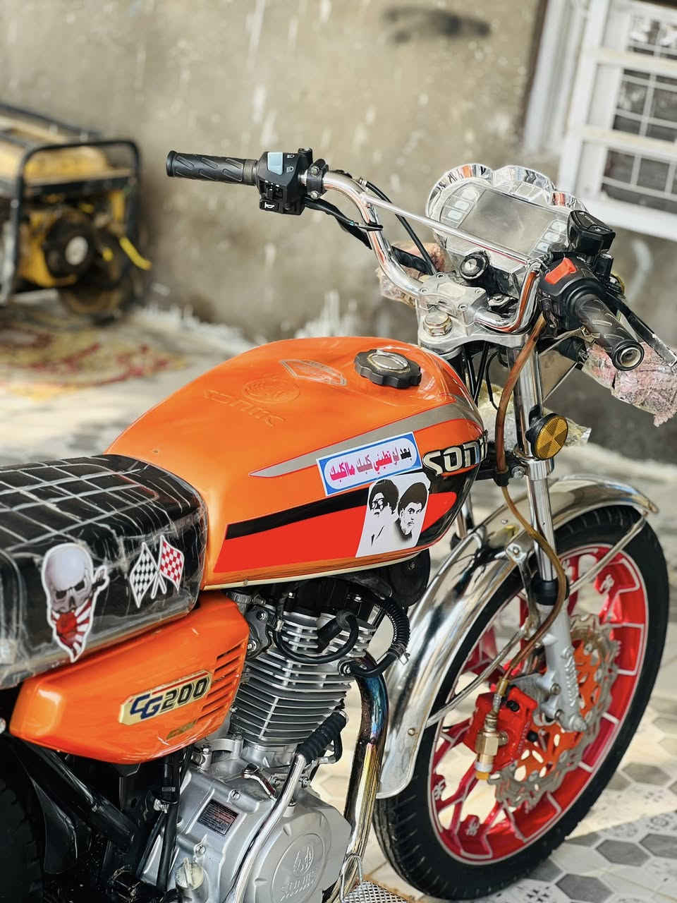 سلام عليكم سيفان موديل 24 طالعه بل 25 دراجه بعده بحالت لوكاله دراجه جيس بعد حله من صوره مكفوله كفاله عامه كله شغاله كهربئات عداد كامله مكمله تركب وتطلع ربع مذب عليه ونضافه شوفت عينكم بصوره (لبيع  سعر 725وبيه مجال او لمراوس) لمكان بابل محاويل قرب علي بن لحسين شراي اتصل ***********
