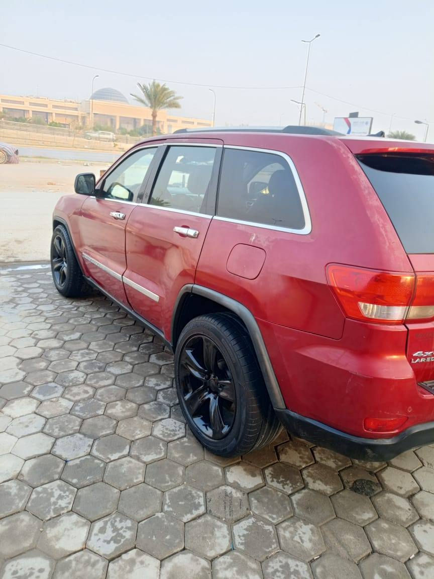 سلام عليكم سياره جيب لاريدو موديل 13 سعر 65
سياره متوم بغداد نكليزي طبق الأصل 
سياره مكفوله من كص وضربه وتبديل سياره جاهزه من كلشي وكلشي شغال كير ومكينه بل كارتون تخم تاير كهربائيات حلوه شغاله سياره نقص بس جلاتين بيه جراد غرفه جلد اسود بجيس تتفئه تبريد تتفئه كشنات مكينه 3600 مكفولات لا تبخير ولا تنقيص  مكان سياره نجف تواصل عن طريق *********** مراوس ترهم حسب لقناعه شعندك مراوس دزه واتساب
