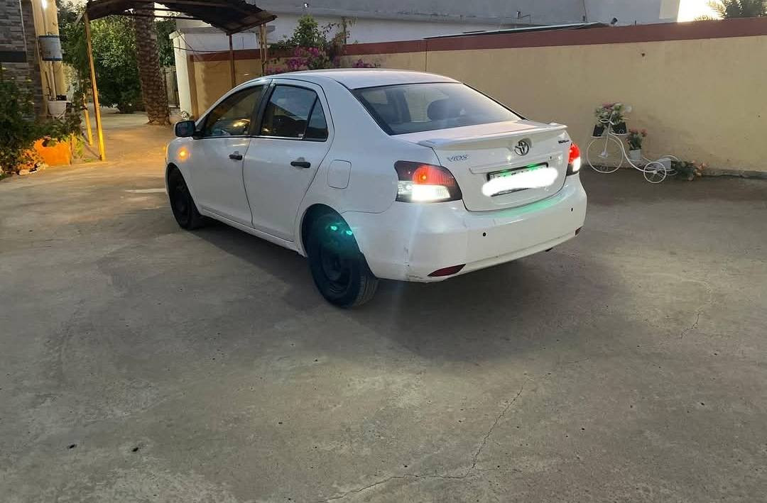 يارس ابيض 2008 خليجي للبيع بأسمي 
بدلت قماره بس ماصبغتها اخذتها نفسها مال شركه لون أبيض سبب تبديل القمارة تضررت كلش ايام التحرير السياره مصبوغه حزام.. قماره وجنطه وبنيد مامصبوغات
محرك 16 تبريد شغال تدفئة شغاله رقم بغداد دولي اكفلها قانونياً وبعد الي عنده ملاحظات خادم

السعر 58

يشهد الله السياره مكلفتني 73

ولكن ردت ابيعها بيع مستعجل

السياره متواجده موصل ناحية القياره

***********
