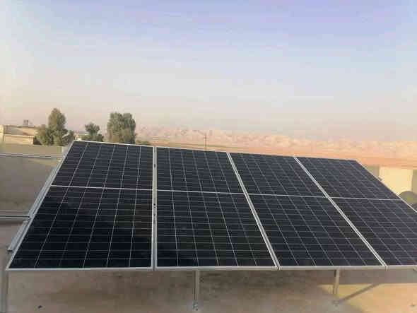 تم بعون الله تنصيب منظومة  طاقة شمسية  قرب ناحية سليمان بيك  بواقع (8) امبير نهاري و (6) امبير ليلي 

تتكون المنظومة من :-

1- الواح نوع لونجي (620) واط عدد (4) الواح  ضمان (10) سنوات 

2- انفيرتر (6)كيلو واط 
ضمان (1) سنة نوع  (  كريند) 

3- بطارية ليثيوم نوع ( ايتل  ) 
 (5) كيلو واط (51.2) فولت
  ضمان (5) سنوات

4- بورد مع قواطع AC و DC مع اسلاك الواح 6 ملم DC
ومن الله التوفيق 

***********
***********
