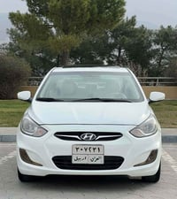 اكسنت ٢٠١٣ • اوتوماتيك • ١٦٠٠