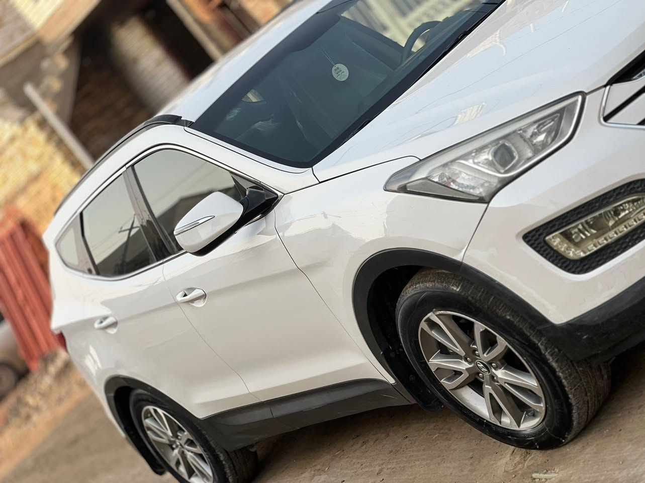 للبيع هونداي سنتافي 2014 خليجي مكفوله رقم بغداد
ماشيه 130 كيلو سياره نص فول تبريد قطعتين حساسات كامره خلفيه باقي معروف سياره نضيفه حيل مكينه كير مكفولات 
سعرها 150 وبيها مجال ***********
