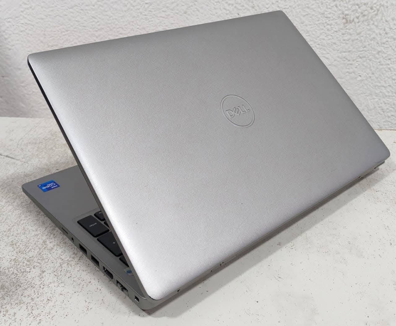 عرض قوي 🔥🔥
كمية 3 قطع

Dell Precision 3561 

المعالج :
 Core i7 11th  (H) فئة

الرام : DDR4 8GB قابل للزيادة
التخزين : NVMe 256GB قابل للزيادة

كارت الشاشة : 
NVIDIA Quadro T600 4GB

الشاشة : FHD 15.6

الحالة : مستخدم بنضافة عالية جدا 

السعر 650الف قفل شامل التوصيل وملحقات


**إذا كنت صاحب هذا الإعلان وتريد حذفه لأي سبب، رجاءا أرسل رسالة إلى الدعم الفني**
