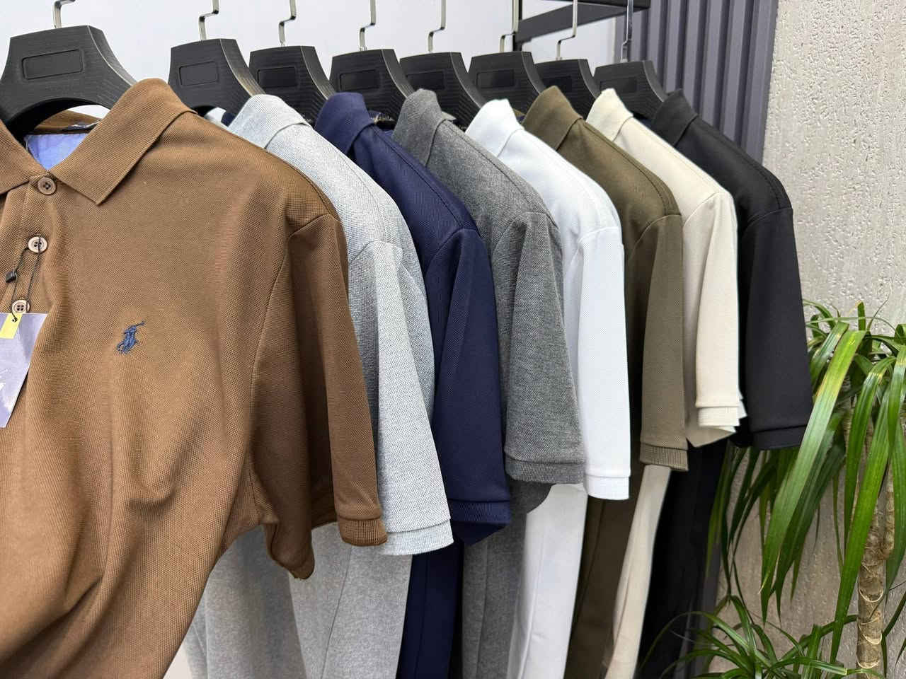 حجري خفيف 💯

صيني 🇨🇳

كل لون 4 عدد

الشد 32 عدد

ملاحظة مسموح أسود تكرار حسب رغبة الزبون

M/XXL

الشد 195  ألف

جملة سليمانية 

https://t.me/FiNjRi2

خدمة توصيل لجميع المحافظات العراق
 

يوجد داخل القناة ملابس رجالية جملة  

(سوتات)( قمصان) (بناطير)  (تيشيرتات)


**إذا كنت صاحب هذا الإعلان وتريد حذفه لأي سبب، رجاءا أرسل رسالة إلى الدعم الفني**