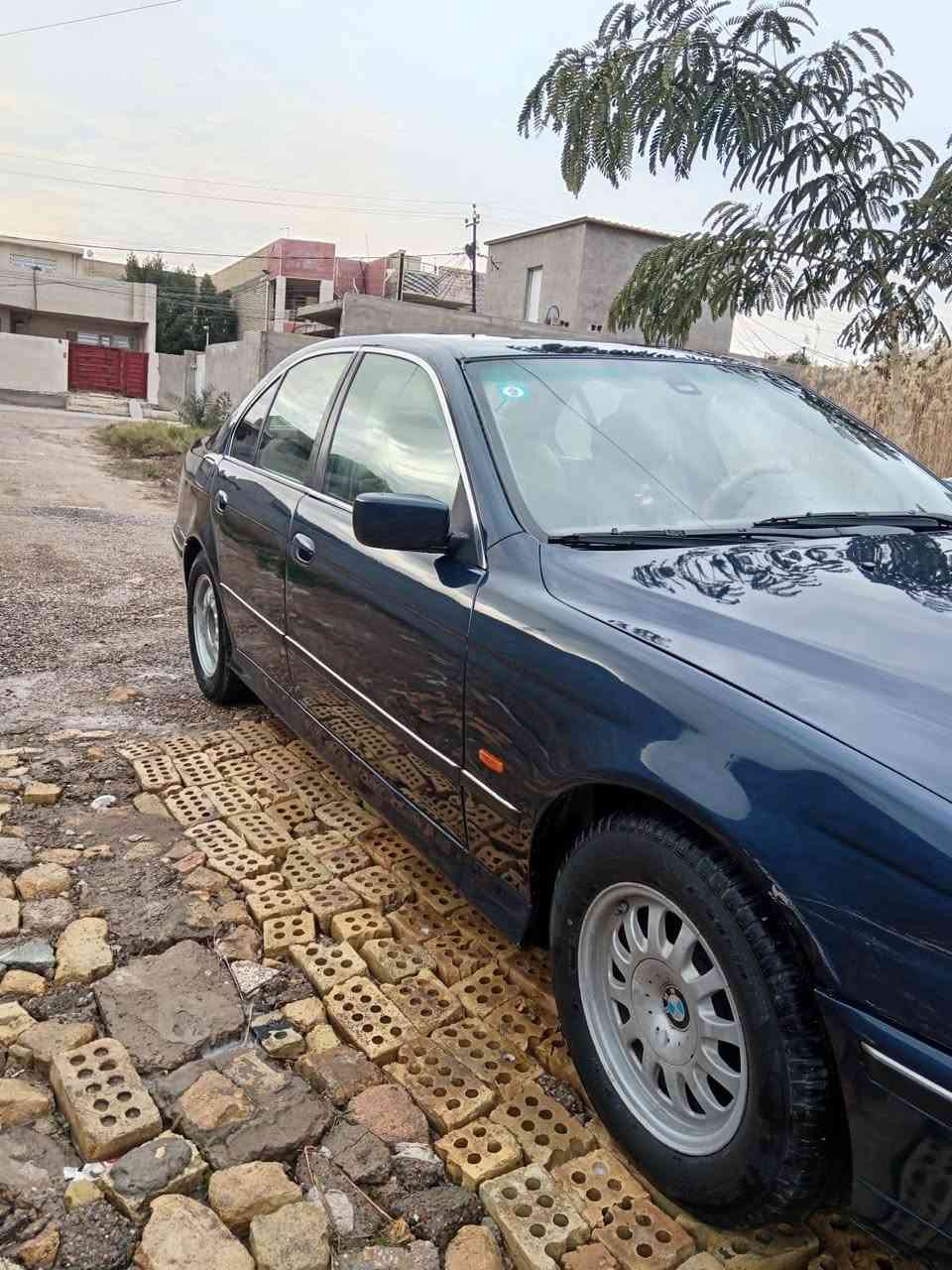 سلام عليكم BMWصقر موديل 1998
528 سياره جاهزة  تبريد تدفئه تخم تاير
خير من الله مصبوغه عام ***********
73 وبيهة مجال
