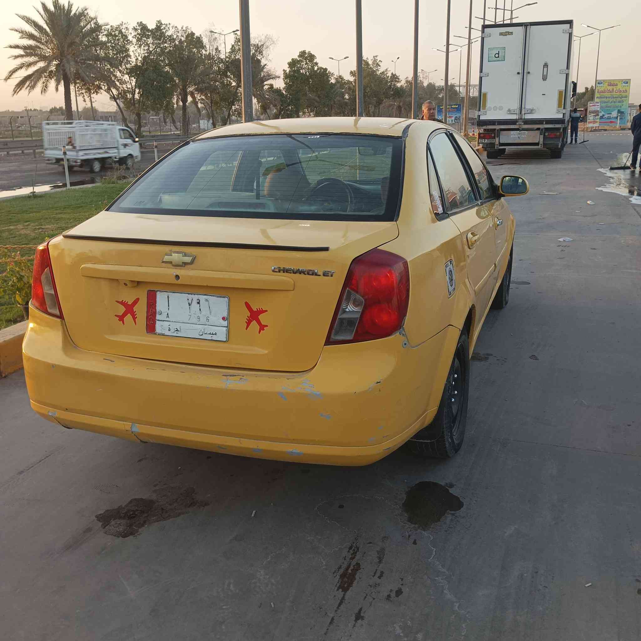 سلام عليكم 
اللبيع اوبتره موديل 2006 عنواني بغداد التاجيات
رقم الماني مشروع وطني  بسمنه السياره
مكينه وكير اوتوماتيك مكفولات 
تبريد شغال باتري جديد تخم تأير جديد 
الكشر بي طخات بصيطه ومسمكره ومصبوغه صبغ جديد الين بلصل خصوصي وتحولت اجره 
السعر 50$ بيها مجال الشراي
الاستفسار *********** بي واتساب
