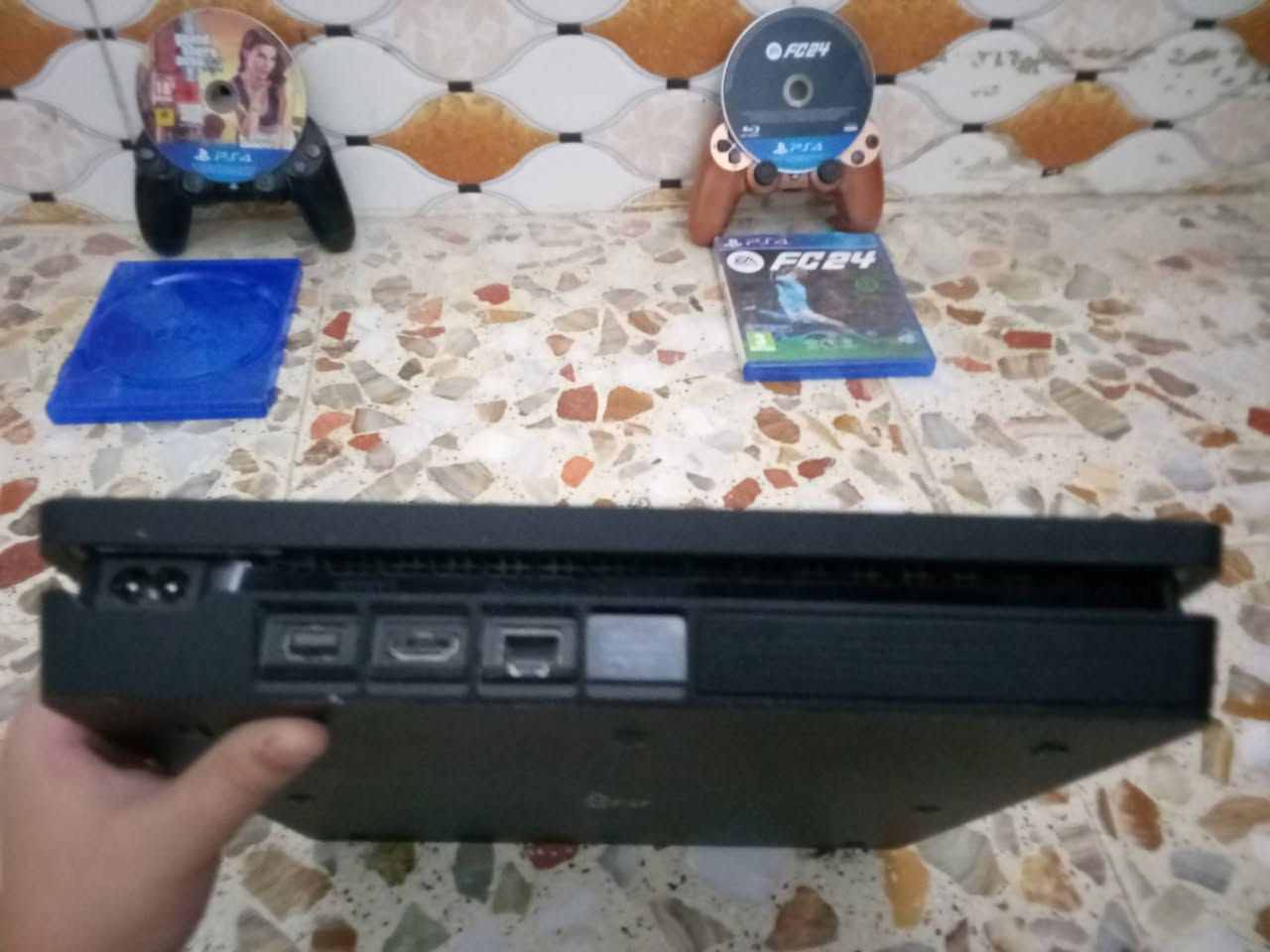 جهاز بلي 4 نضيف مداخل مصلح جديد كامل ملحقاته مع جوستكين و قرصين قرص FC24 وقرص GTA جديد ممشخط نصيف سعر سيكون 260الف بي مجال 
في محافظة بغداد رعفرانيه راسلوني


**إذا كنت صاحب هذا الإعلان وتريد حذفه لأي سبب، رجاءا أرسل رسالة إلى الدعم الفني**