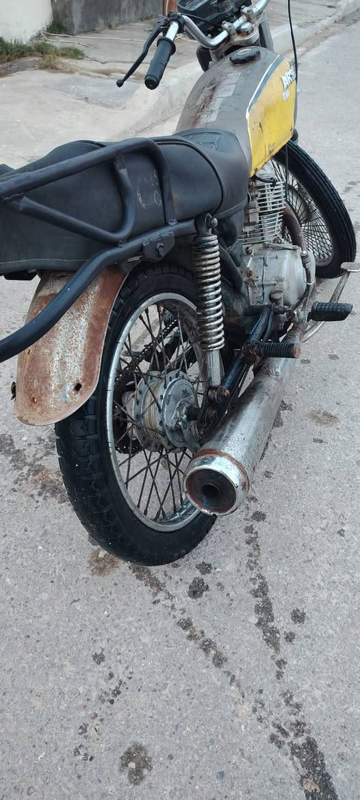 السلام عليكم موطور البيع ارشا كلك السعر 200بيه مجال ***********
