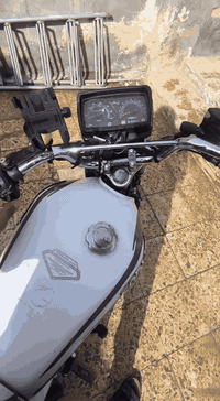 دراجه سيفان 5كير للبيع (موديل 23 رقم وسنويه دراجه نظيفه بمعنى الكلمه ومكينتها تتونس عليها نظيفه وقويه)
الدراجه جاهزه ولليسئل الجاملغ موجود عدي تاخذه وياها (السعر1٫430 بيه مجال قليل)
الشراي يتصل: *********** مكاني كوفه
