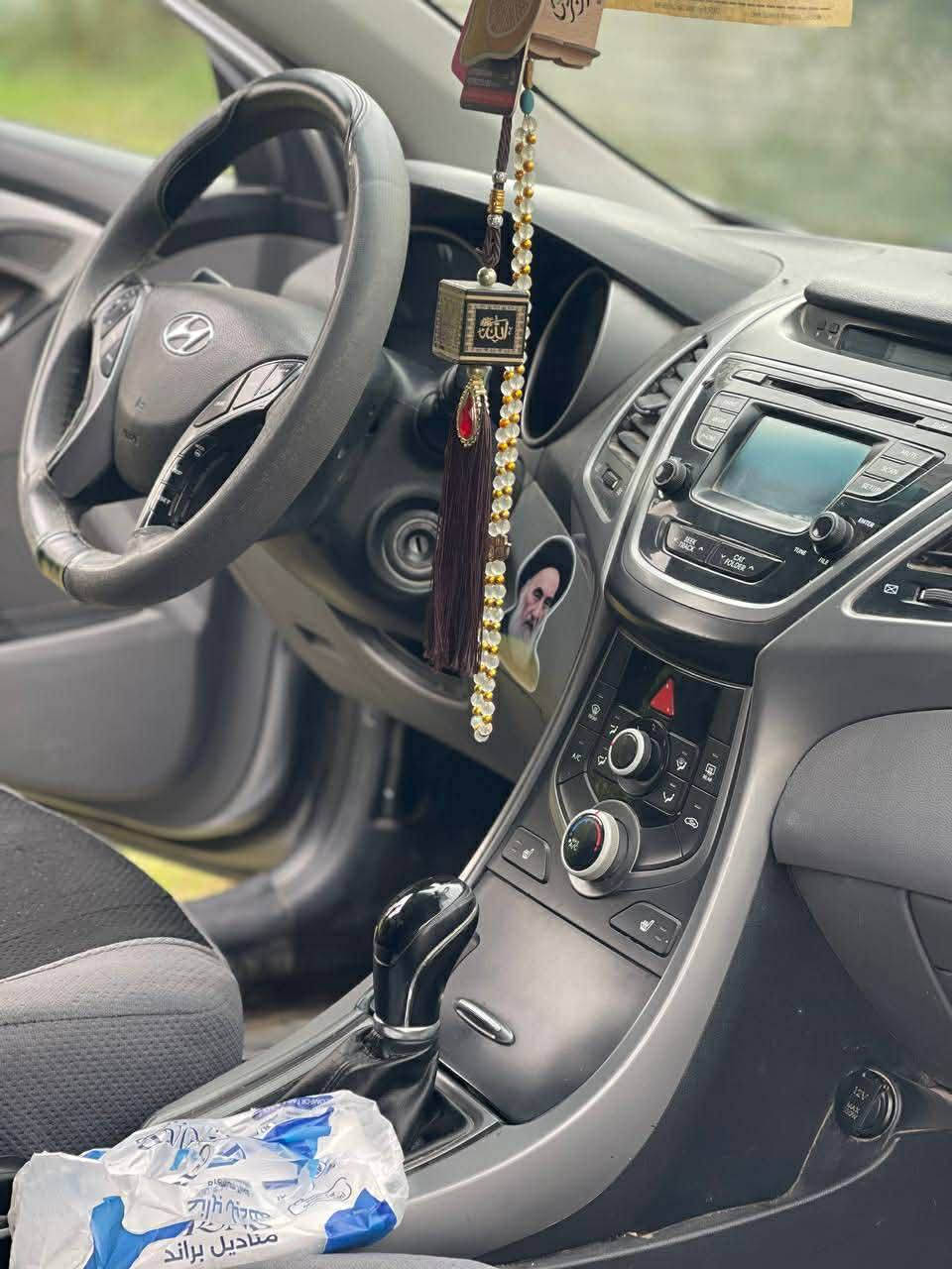 السلام عليكم
متوفر النترا للبيع موديل 2015

وارد أمريكي 

الضرر 3قطع صبغ أبيعك حزام بس هيه اقل الحزام

السعر103وبيه مجال

العنوان بابل المحاويل 

الرقم ***********
