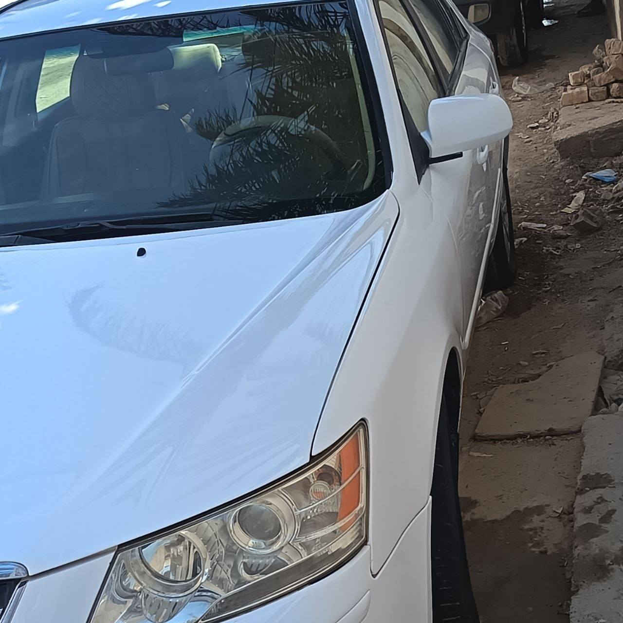 السلام عليكم سوناتا للبيع الموديل 2010مصبوغه احزام جماليه محرك 4.سلندر ديالئ بعقوبه حي المعلمين  السعر شده او 10  ***********
