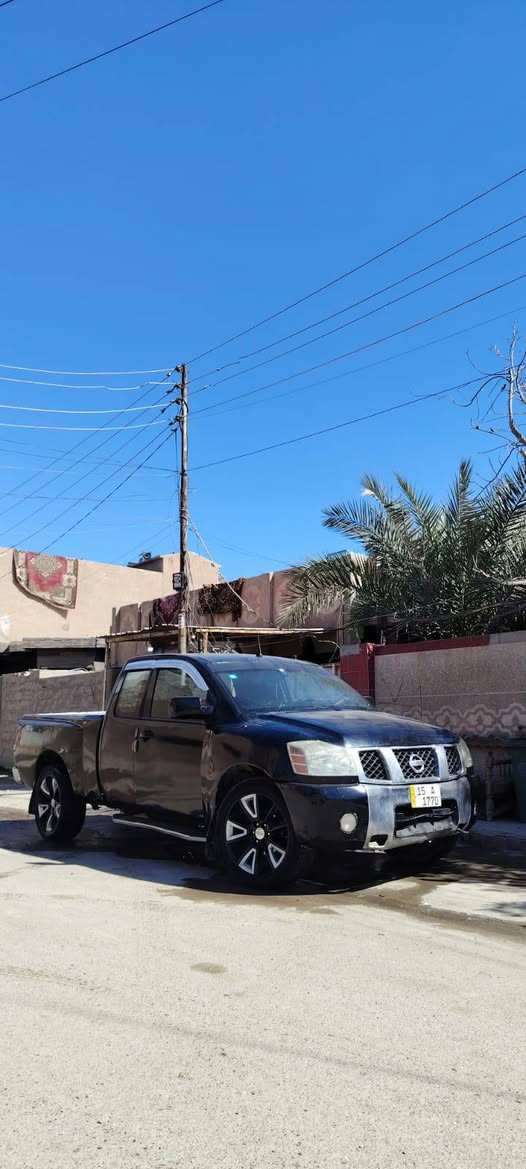 نيسان تيتان ٢٠٠٦ رقم انبار انكليزي مميز  رقم وهزة جدد قماره وربع   محرك وكير لكزز جدد تخم تاير و ويل كب جديد صبغ عام داخل كلش حلو حداديه ممتازة
شاشه اندرويد 

لايت زنون 

اريد مراوس بيها حسب القناعه شعندك دز 

مكانها بغداد ابو غريب الحصوة 

رقمي للتواصل ***********
