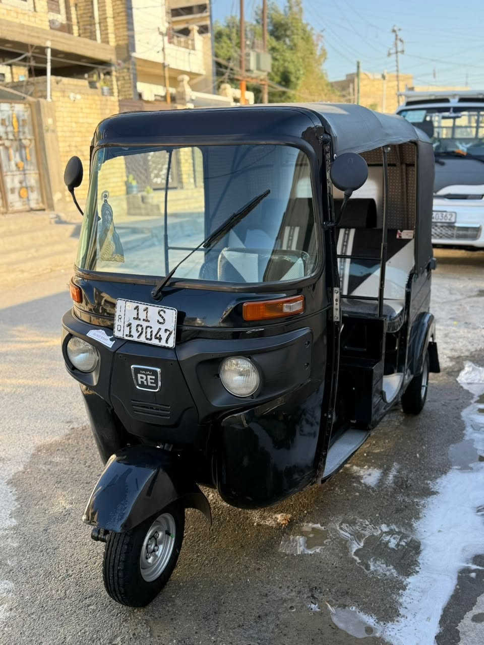 سلام عليكم تكتك البيع موديل 20سنويه ب اسمي مكاني الدوره ابودشير الاستفسار الاتصال ***********
