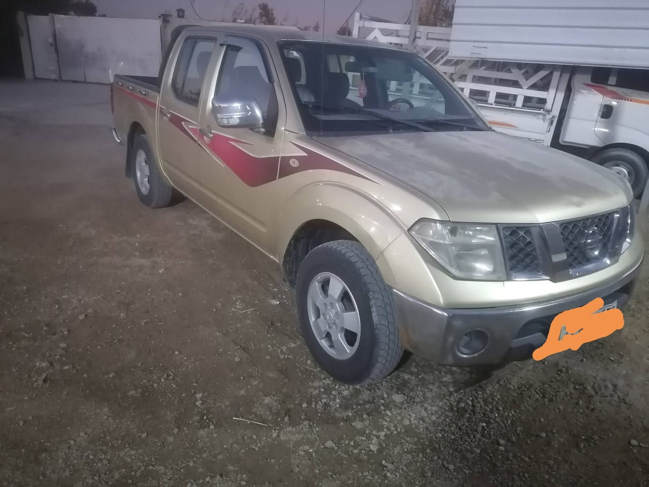 السلام عليكم سياره نيسان نيفاره للبيع رقم سليمانيه الجديد موديل ٢٠٠٨ شكل موديل العشره محور محرك ففتي بانزين او غاز سته سلندر السعر ١٠٥ السياره كشر ابلادي للتواصل رقم الهاتف ***********
