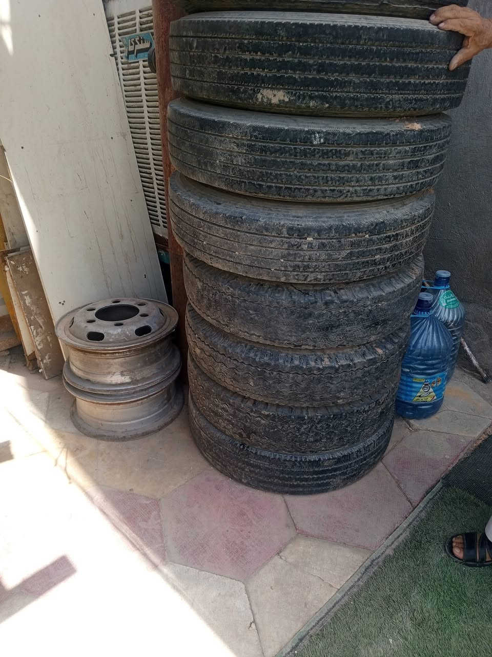 سلام عليكم للبيع اربعه تايرات نضيف 50بل مئه أو اربعه وياله نضيفات قيم واخذ مكاني تاجيات


**إذا كنت صاحب هذا الإعلان وتريد حذفه لأي سبب، رجاءا أرسل رسالة إلى الدعم الفني**