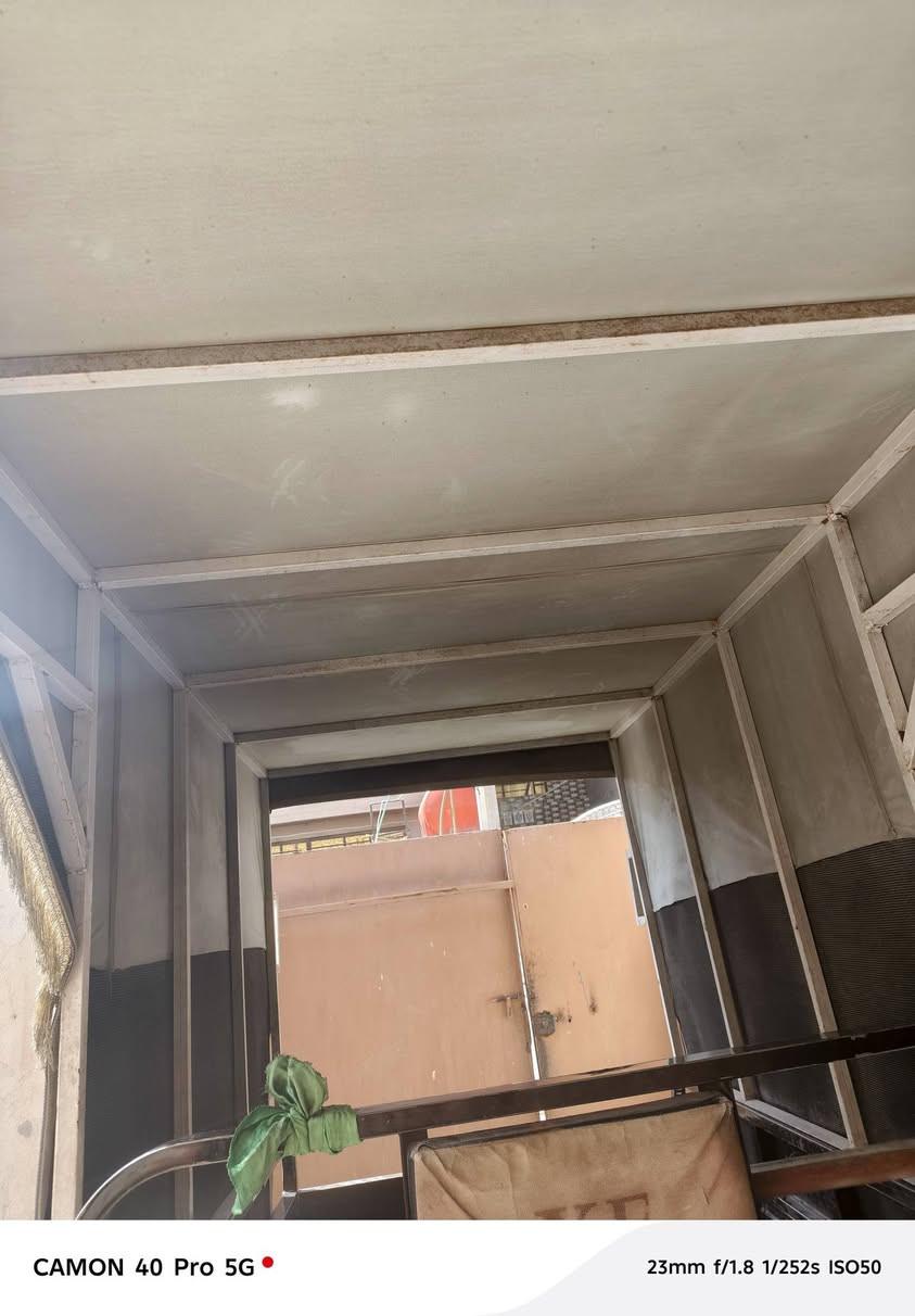 السلام عليكم محجر للبيع بل نجف سعره ١٢٥وبي مجال ***********
