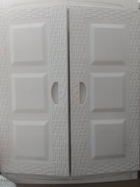 خزانة • نضيف • مثل الصورة