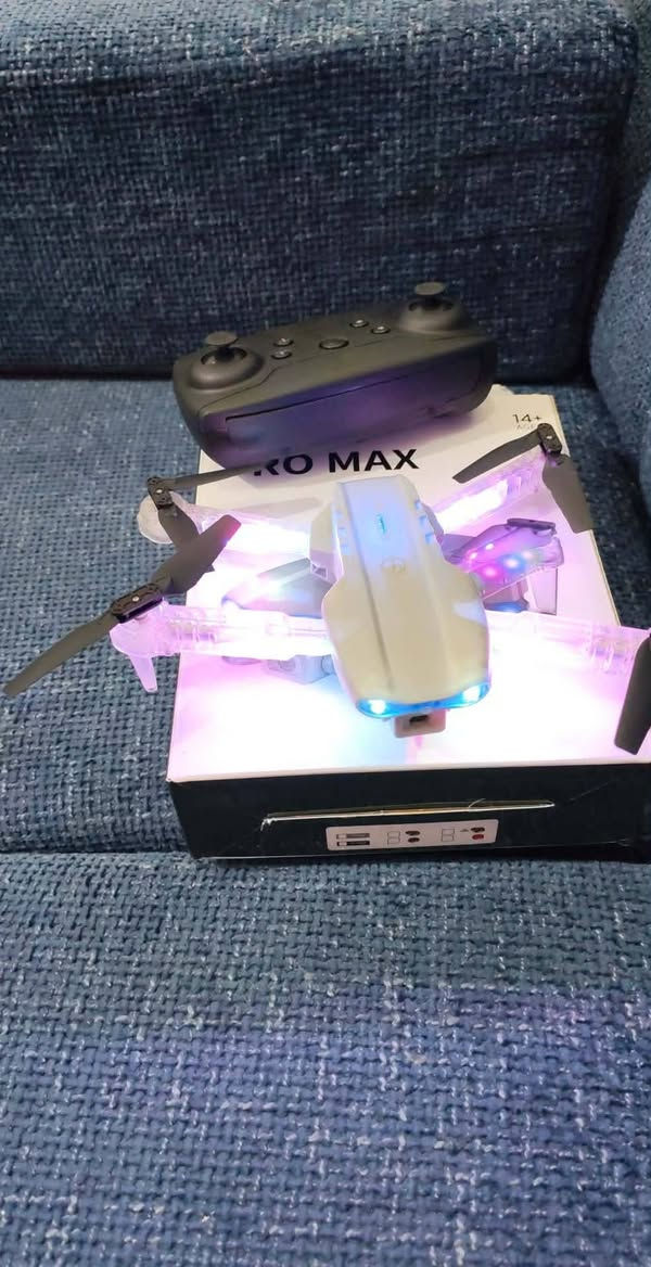 طلعلي درون بهل شكل جديد سعره 25


**إذا كنت صاحب هذا الإعلان وتريد حذفه لأي سبب، رجاءا أرسل رسالة إلى الدعم الفني**