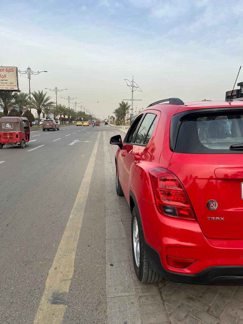 السلام عليكم شوفر ليت تراكس خليجي 2019ماشية 11الف مكفولة كفالة عامة  رقم اربيل دولي بسمي تحويل ثاني يوم هزة جديدة العنوان مدينه الصدر ***********
