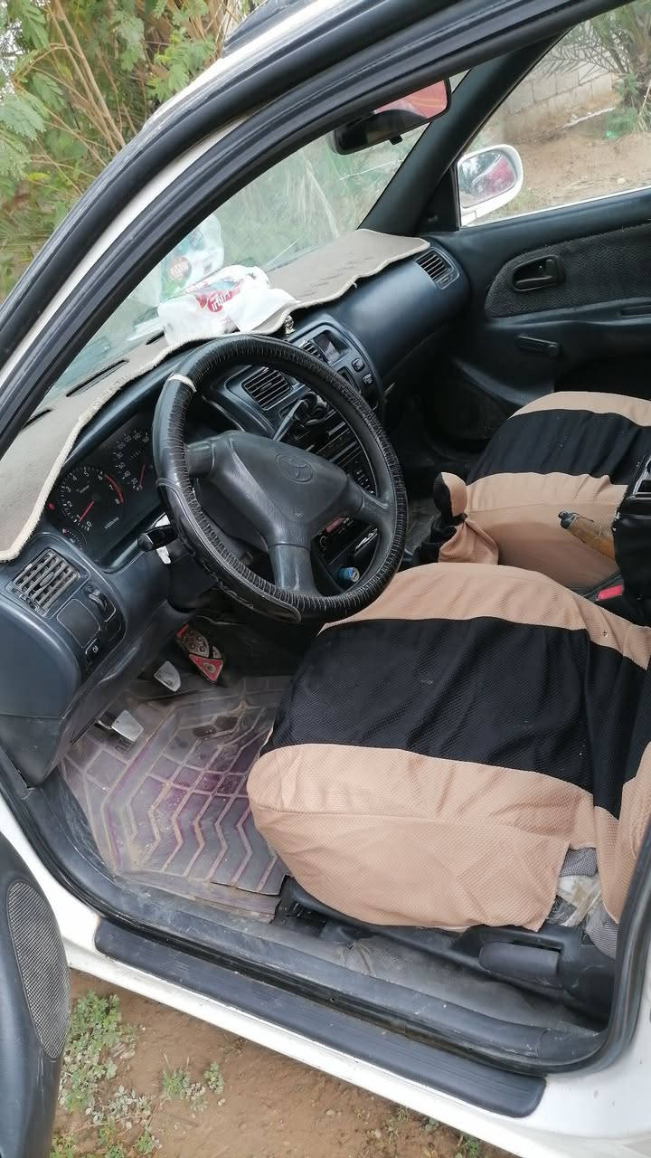 السلام عليكم ورحمة الله وبركاته
.
كورلا موديل ١٩٩٤ رقم بغداد مشروع وطني لون ابيض ما مصبوغه وغير محورة كلها بلاد السياره مكفولة ما عدا طخة بالجاملغ الامامي الايمن خفيفه حيل الباقي كلها مكفوله كهربائيات كلها شغاله تبريد تدفئة شغالات السيارة مكفولة ونظيفه داخلها حلو سيارة مرتبه ربع ما تصرف عليها  وبشرط ترايك من البصرة لدهوك السيارة متواجدة الفلوجة السعر ٣٩ وبيها مجال
***********
