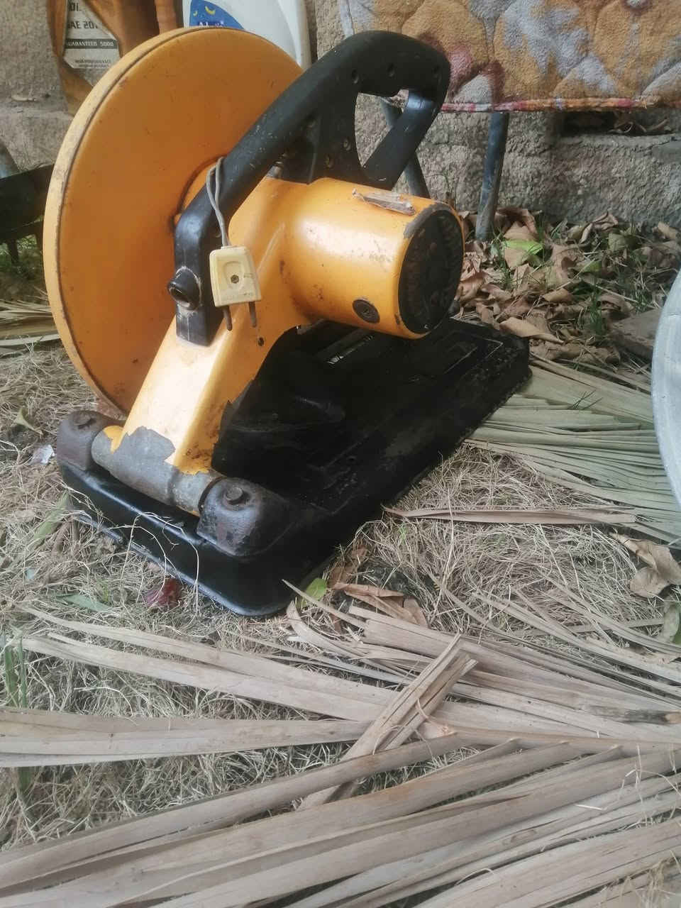 منشار قرصي لقص الحديد استعمال قليل جدا نظيف. طباخ صغير. اسعار مناسبة جدا


**إذا كنت صاحب هذا الإعلان وتريد حذفه لأي سبب، رجاءا أرسل رسالة إلى الدعم الفني**