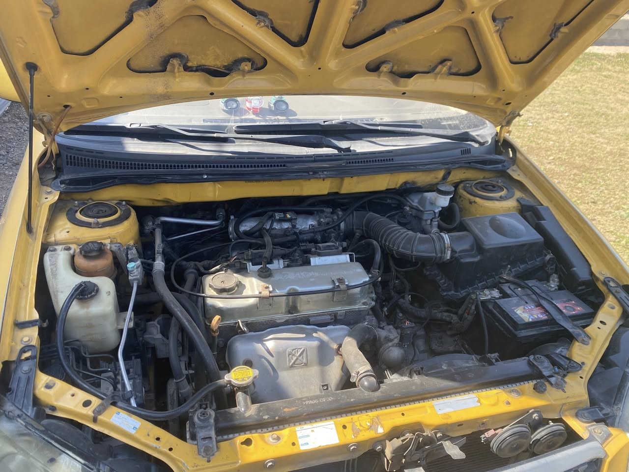 سلام عليكم بيوايدي إف ٣سياره. موديل ٢٠١١ بلاديه بس بيها صبغ نص الباب الوره السايق كير محرك كفاله كلج جديد تايرات تخم جديد ابسمي السياره مكان السياره بغداد حي الجهاد السعر ٤٥ وبيها مجال الهاتف ***********
