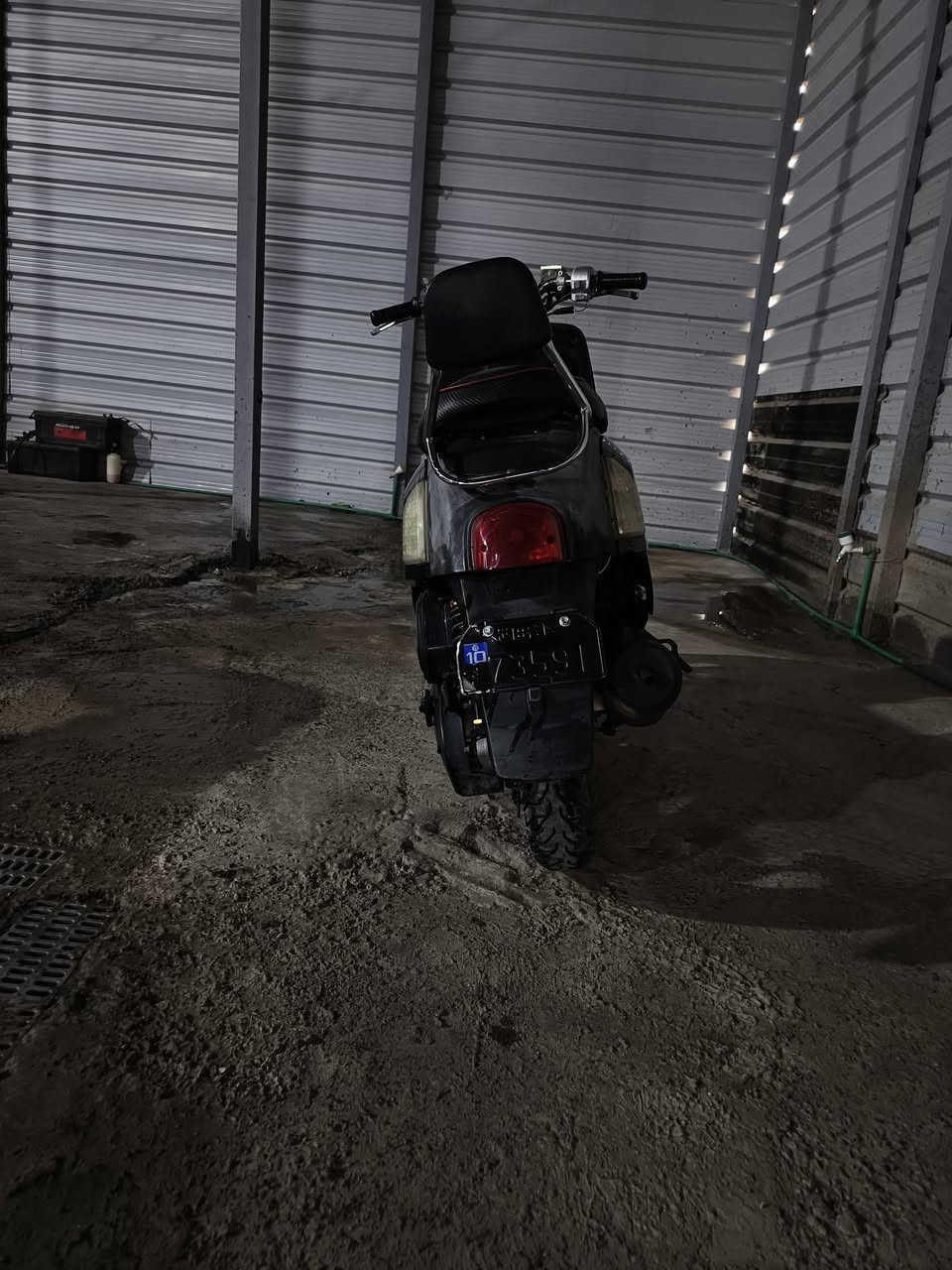 السلام عليكم دراجة بوليس لبيع شغاله سلف وهندر دراجة مابيهة نقص كاملة الدراجة خير من الله امزودة بوشة 55 وذا اكو مراوس اراوس هاذ رقمي ***********متواجد واساب مكاني بغداد الشعلة
