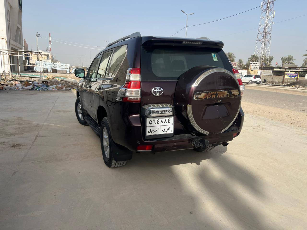 السلام عليكم للبيع برادو 2013خليجي سياره جديده من كلشي مكينه كير حداديه تخم تاير كله  بيه قطعه وحده صبغ فقط وباقي كفاله السعر 210بيه مجال المكان الحله رقم الهاتف ***********
