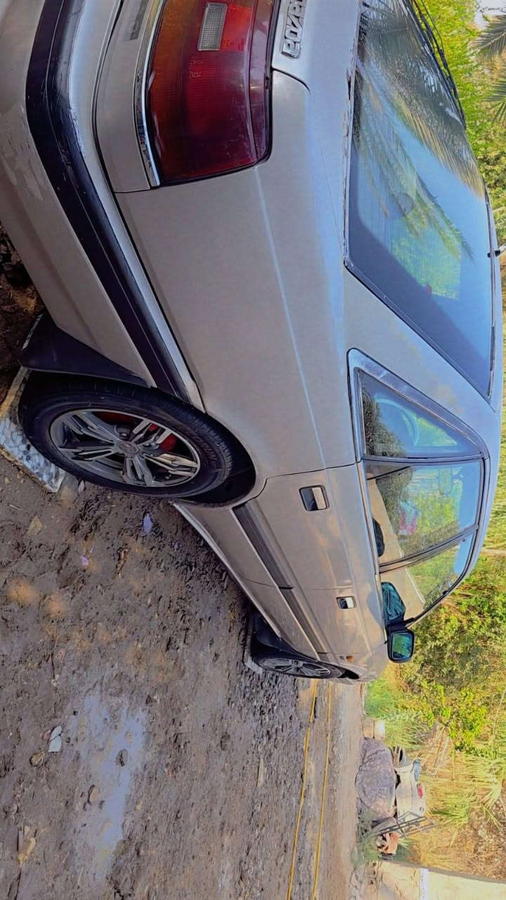 من رخصة الادمن
مازدا مديل 1991
حجم 626
سنويه وهزه لل 27
مصفره 
مداور ثانيوم راعيها موجود يمي
مكفوله من الضربه والصبغ عدا طخه بالجاملغ الكدام موضح بالصوره
حداديه جديده تخم تاير جديد سياره نضيفه بلاديه وضع شركه.
كرهبائيات كلها شغاله 4 جام كهربائي مري كهربائي 
رقم بغداد. سعر (35) بيها مجال 
رقم الهاتف. ***********
