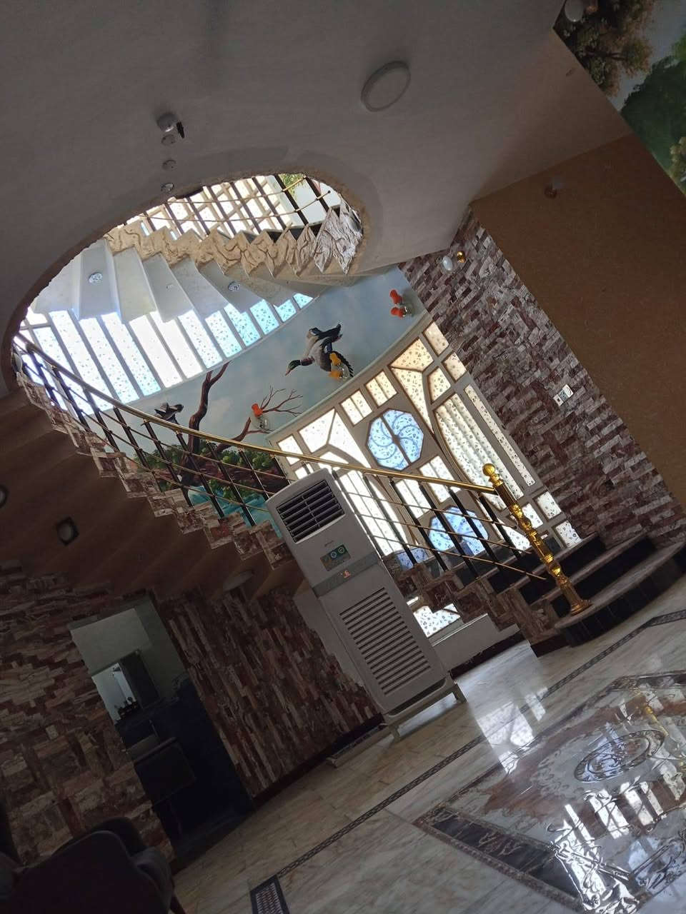 بيت لبيع طابو عرصة صرف بسمي المساحة 250م طابقين
الموقع ابي الخصيب قرب سوك ابي الخصيب قرب مدرسة حمرين علما البيت مع الاثاث
الغرف=5
   مطبخ
حمامات= 8
ديوانية
كراج
صالة
رقم الاستفسار***********
