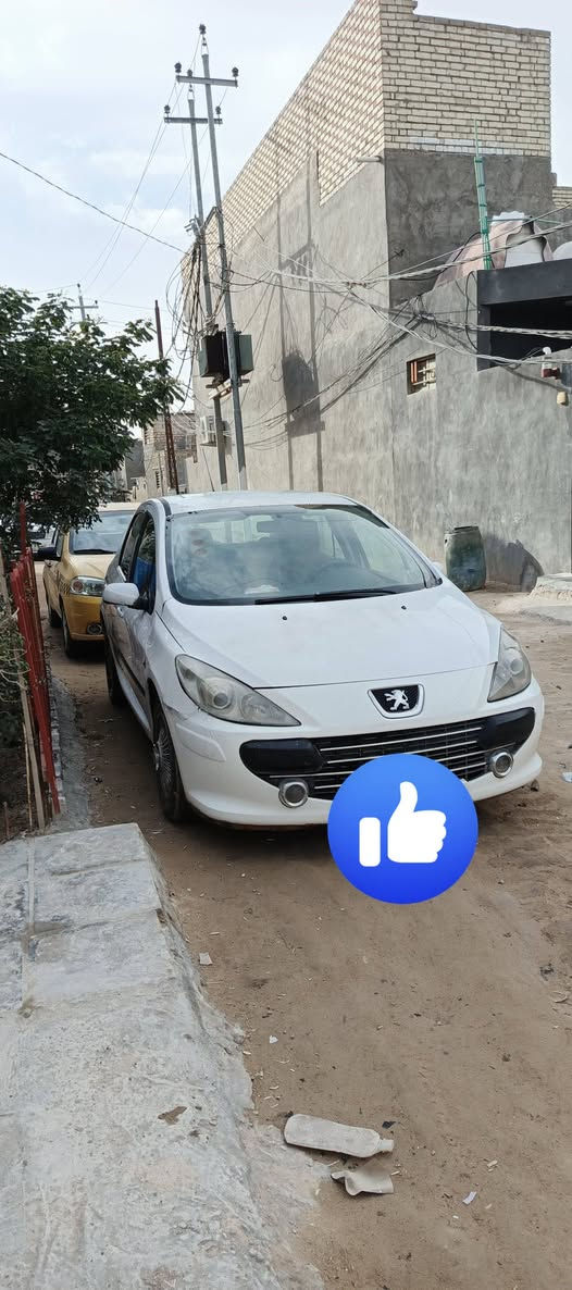 للبيع بيجو فرنسي 
٣٠٧ 
٢٠٠٦
لون ابيض رقم قادسيه 
كير محرك تمام مكفول
حداديه جديده للصدر 
تبريد عطل بس ميكلف اذ تسوي
بدون حادث او غرامات 
مكان نجف 🙏
٤٨ورقه


**إذا كنت صاحب هذا الإعلان وتريد حذفه لأي سبب، رجاءا أرسل رسالة إلى الدعم الفني**
