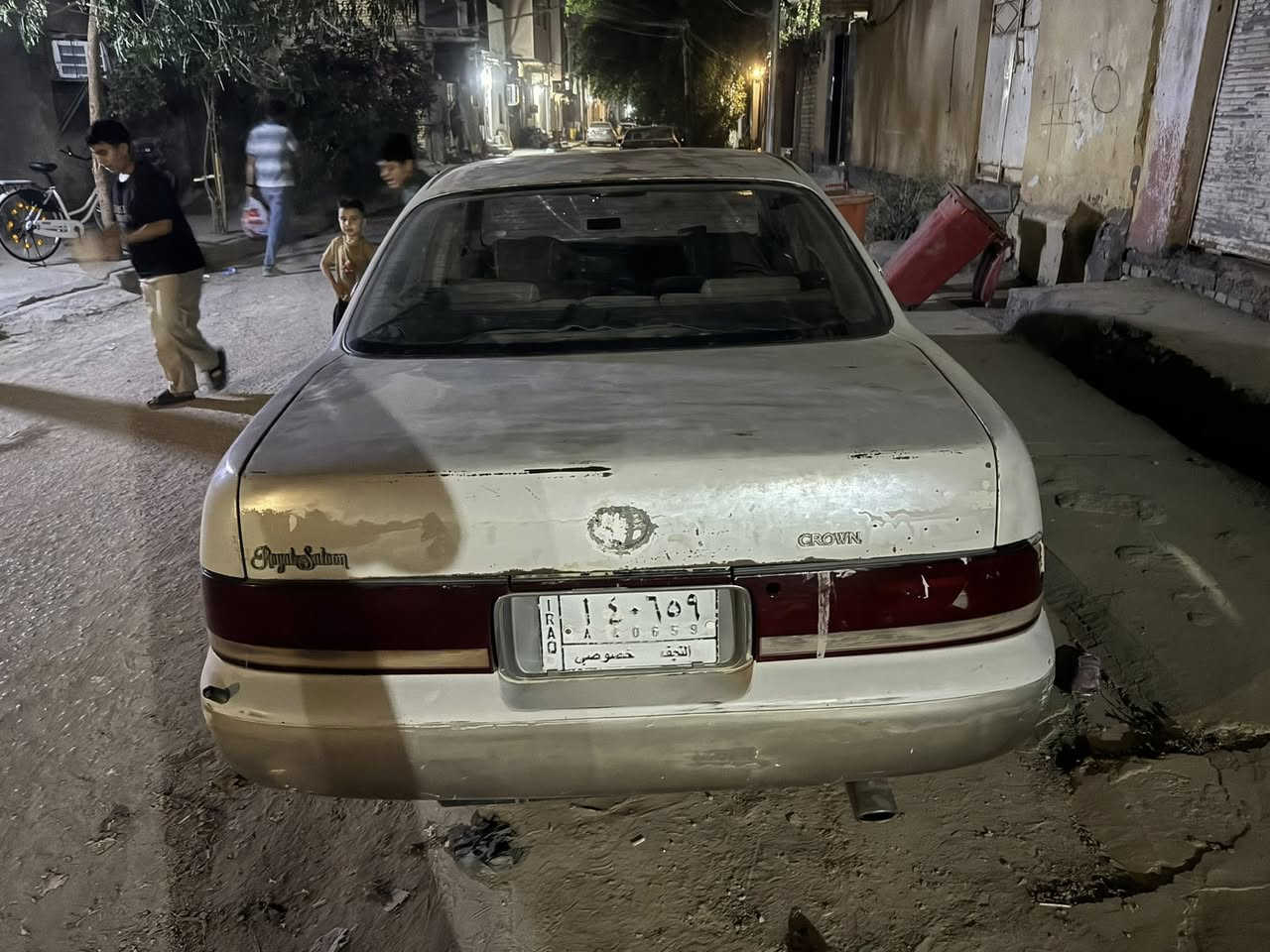 سلام عليكم ماجسته موديل 92 سياره جاهزه ونضيفه عده الدشبول تعبان بيه كير اوتماتيك حداديه كامله مكينه 2.5 لا نضوخ ولا تبخير ولا صرف شرط الفحص كهربائيات شغاله كله السعر 25 ورقه وبيه مجال 
مكاني ناصريه شارع صلاة الجمعه
***********
