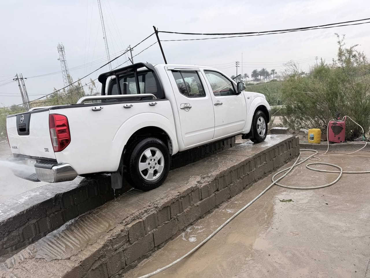 السلام عليكم
نيڤاره للبيع ٢٠٠٨ 

رقم صلاح الدين 

محرك كير مكفول 

سياره نضيفه مال جني 

السعر ٩٠  وبيها مجال 

مكان بغداد

 الرقم ***********
