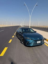 كامري موديل 2025 فول xse رقم بغداد بأسمي الضرر بنيد وجاملغات اثنين ماش...