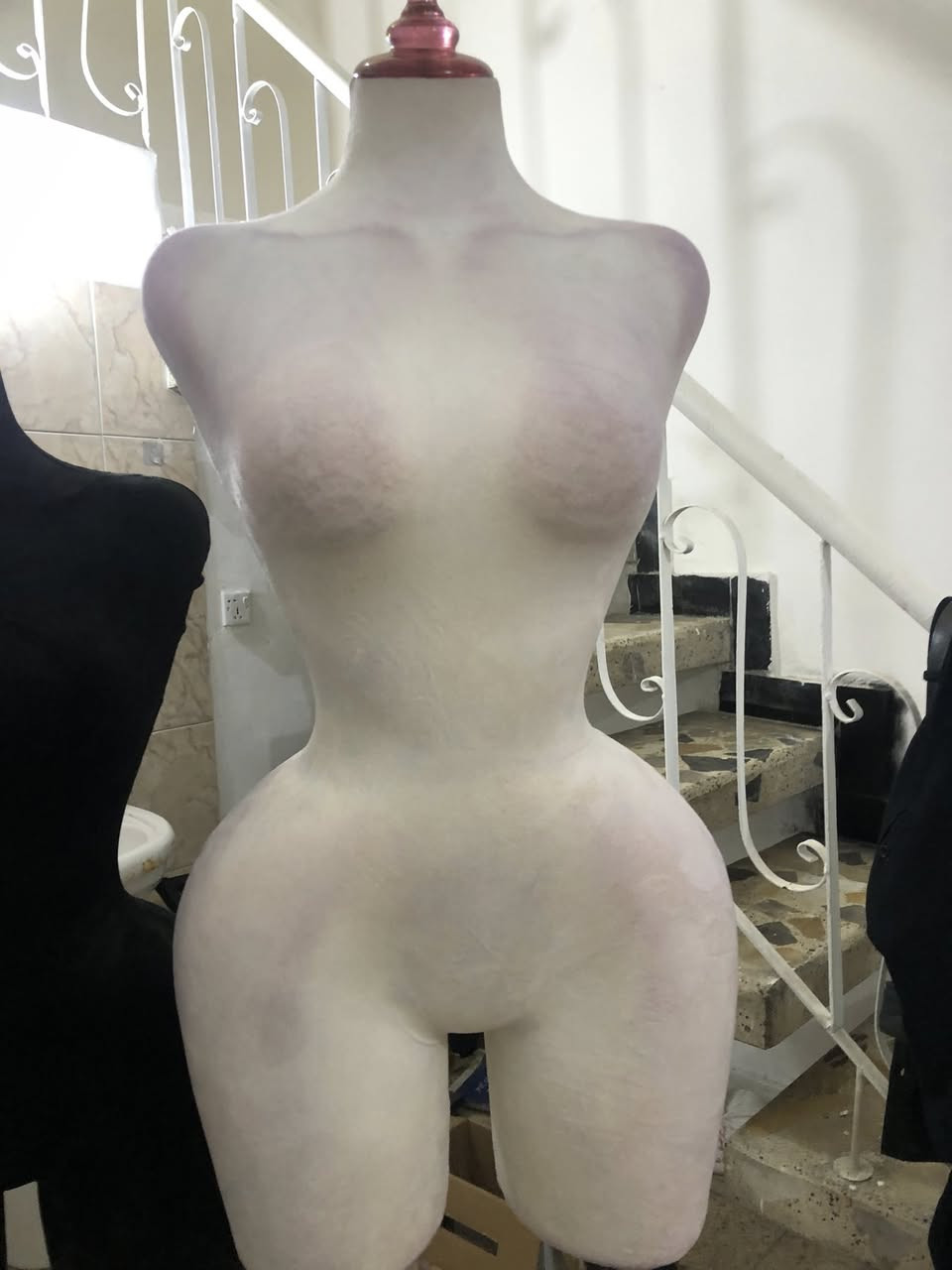 السلام عليكم للبيع مليكانات كامله جاهزه نضيفات حيل العد٣ قطع سعر القطعه ٥٠ الف شراي تواصل على رقم ***********
