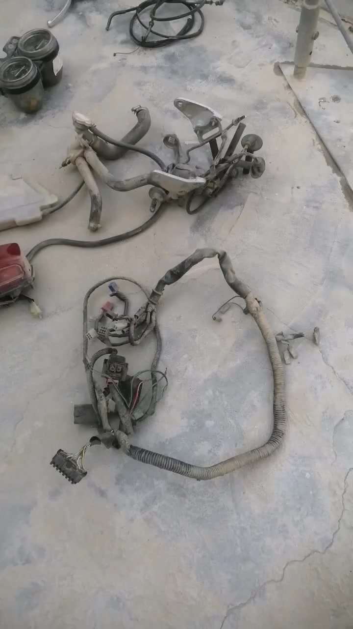 يالله
تفصيخ سيبي فور جيل أول شتريد موجود
وعلئ الفحص مكاني الشطره 👉


**إذا كنت صاحب هذا الإعلان وتريد حذفه لأي سبب، رجاءا أرسل رسالة إلى الدعم الفني**