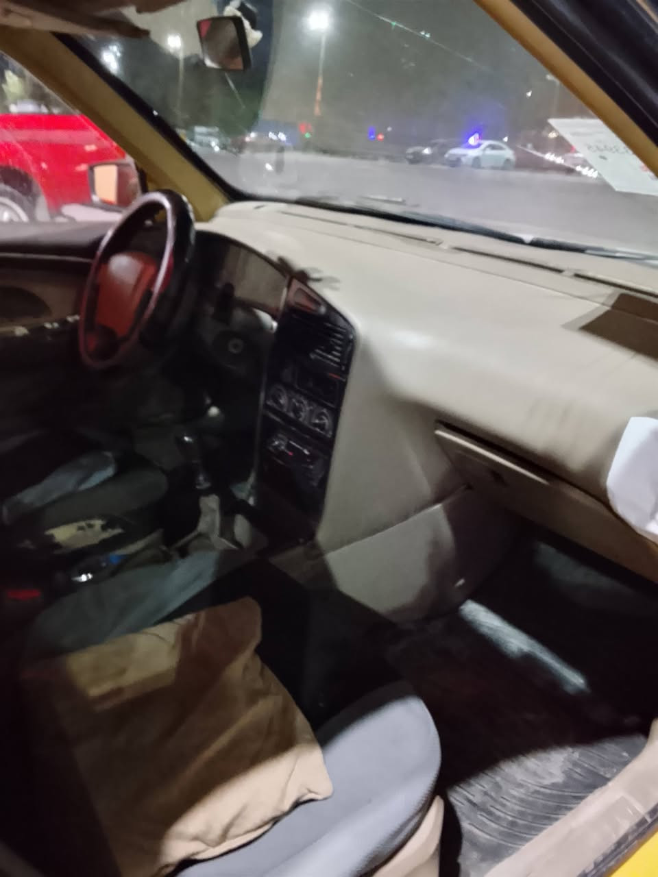 بيجو 405 الفين و12 اكير محرك فرنسي مكفولان صدر تخم تأير بجيس مكفولات منيدك كبل لشارع ربع مذب عليه وسيارة جديدة متعوب عليهة مال ناس فقرة عل باب الله وين ميعجبك شغل وطلع للبيع او مراوس مكاني بغداد زعفرانية راعيهة ماندلة اتكفل سرقة وعشار *********** السعر 15وبيهة مجال
