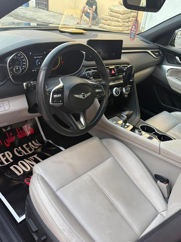 السلام عليكم
جنسس 2023 وارد امريكي

فول مواصفات : بصمة، كشنات جلد ، تدفئة مقاعد واستيرن 

عداد نص دجيتل ، كشنات كهرباء ، داخل ابيض ملكي ، رادار هواي مواصفات غيره…

الضرر: صبغ بنيد وجاملغ فقط 

السعر:190$وبيه مجاال

الاستفسارا: ***********
