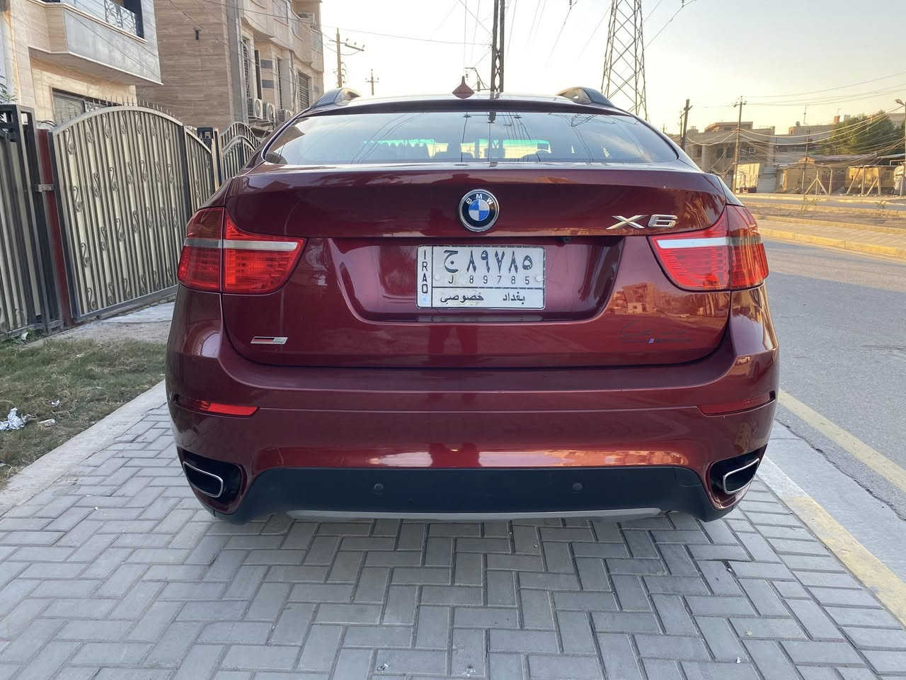 السلام عليكم .. بي ام x6 موديل ٢٠١٢ وكاله العروش مكفوله من الصبغ والبارد ماشيه ٩٠ الف كيلو محرك ٨ سلندر  Twin turbo فول مواصفات .. كشنات جلد ابيض تدفئة وتبريد خزن ميموري ابواب شفط جنطه كهرباء بردات ابواب تايرات تو سايز سلايد رادارات محيطيه وحساس وكامره وباقي المواصفات معروفه .. السياره على وضع الشركه بدون نقص مكانها بالسيديه ***********   //  ***********  مصطفى
