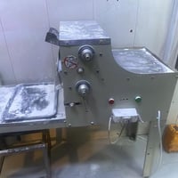 غراض مطعم للبيع استخدام اقل الشهر  فرن داخله حجر  فتاحه سوريه  عجانه  ...