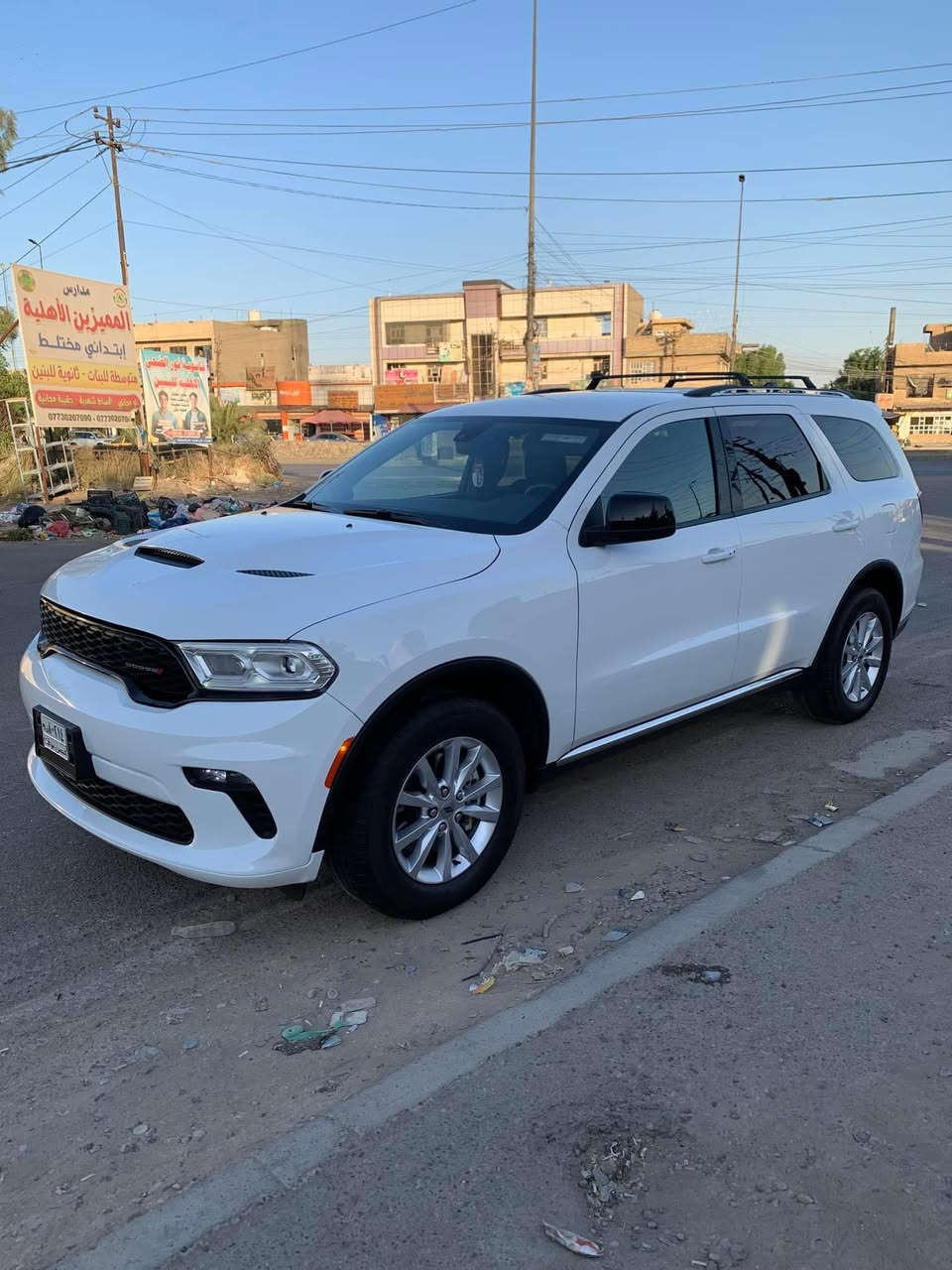 دورنكو فايت التسجيل عليهه  فول مواصفات سيتادل الي ميعرف بيهه ليدخل
فقط جاملغ امبدل ولباقي كفالة عامه ضربه تكحيل بارد كفالة 
‏موديل السيارة :2020‏
‏المسافة المقطوعة : 60٫000
‏محرك كير كفالة5700
‏سيارة كلش جديدة حداده شرط شركة ممفتوحات بلاد
‏مواصفات:
‏فتحة سقف 
‏بصمة تشغيل 
‏بصمة ابواب 
‏كشنات جلد
‏شاشة كبيرة 
‏كشنات كهربائي خزن وضعيات 
‏كشنات  تدفئة أمامي وخلفي 
‏تدفئة ستيرن 
‏ستيرن كهربائي 
‏شفتات ستيرن 
‏رادار امامي 
‏رادار خروج عن المسار 
‏رادار نقطة عمياء 
‏رادار خلفي  
‏وضعيات قيادة (eco) (sport) 
‏مقعد خلفي متصل 
‏دفع توويل
‏صندوك كهربائي 
‏تشغيل عن بعد 
‏تبريد 3 قطع 
‏نظام ملاحة خرائط 
‏مانع انزلاق 
‏حساسات خلفية
‏لايت زينون LED
‏مدخل AUX ابل
‏اوتو ستوب توقف ذاتي 
‏العنوان البصرة
‏رقم ***********
‏السعر 150 وبيه مجال
الي معاجبه السعر لايدخل‏
