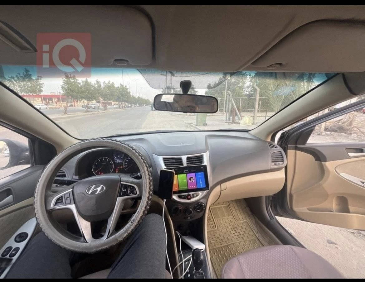 اكسنت 2013 محرك 1600 قطرتين خليجي رقم ذي قار دولي بأسمي فول عدى الفتحه بيه قطعتين جاملغ وباب الخلفي  السعر 82 مكاني النجف ***********
