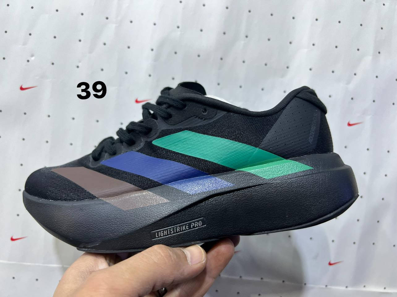 ماركات باله 

قطع سوبر كريم 

القياسات داخل الصور 

الاسعار مختلفه 

العنوان باب الشرجي سوك هرج محل ابو رحيم 

توصيل 5


**إذا كنت صاحب هذا الإعلان وتريد حذفه لأي سبب، رجاءا أرسل رسالة إلى الدعم الفني**