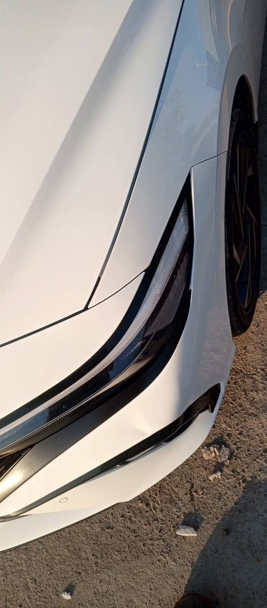 السلام عليكم
هواندي الانترا 2024 فول واحد على واحد 
معدل المشي. 30 الف خليجي استلام شركه 
 المواصفات
محرك ٢٠٠٠ دوش 
فتحه سقف 
بصمة تشغيل 
بصمة ابواب  
تشغيل عن بعد 
رادار أمامي 
رادار خلفي 
رادار جانبي 
ويل كب 
اضوية زنون بلادي
تحديد مسار 
مثبت سرعة 
توقف ذاتي 
مانع اصطدام 
كاميرا تسجيل خلفية
شاشة كبيرة
كامره دواره 
حساس امامي 
حساس خلفي 
فول تحكم استيرن 
تبريد ثلج 
بعد بيها هواي موصفات ناسي اذكرهن
مكان السياره. بغداد 
السعر 190
هاتف *********** 
غير متواجد على فيس
