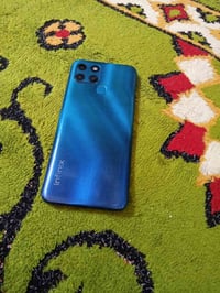 شاشة مبدلة • ذاكرة ٣٢ • مقفل