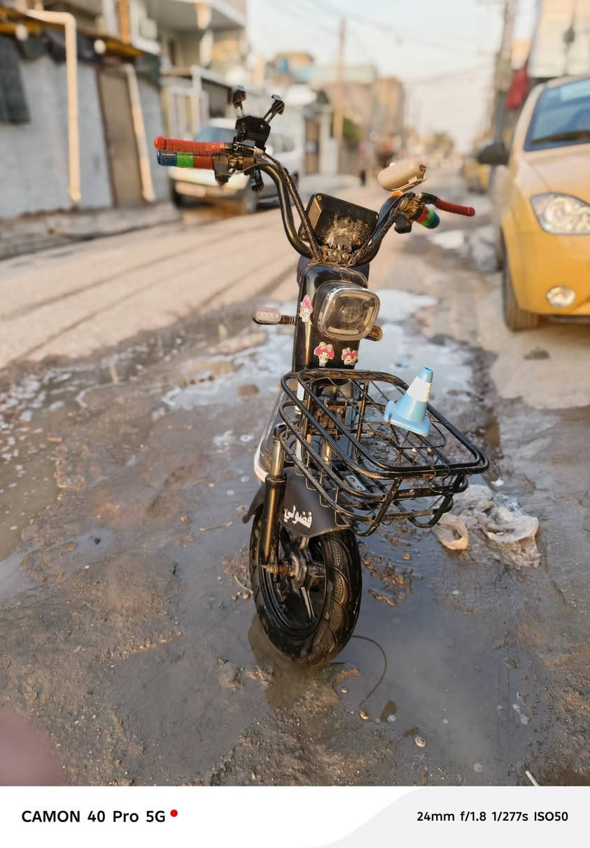 سلام عليكم
دراجة للبيع الدراجة نضيفة كلش وشخط ما بيها والكهربائيات كلها شغالة اشاير يمين يسار گلوب زنون عالي ناصي گلوب خلفي احمر مستخدمة بس 4اشهر السعر300وبيها مجال ان شاء اللّٰه عنوان: بغداد الدورة ابو دشير رقمي: ***********
